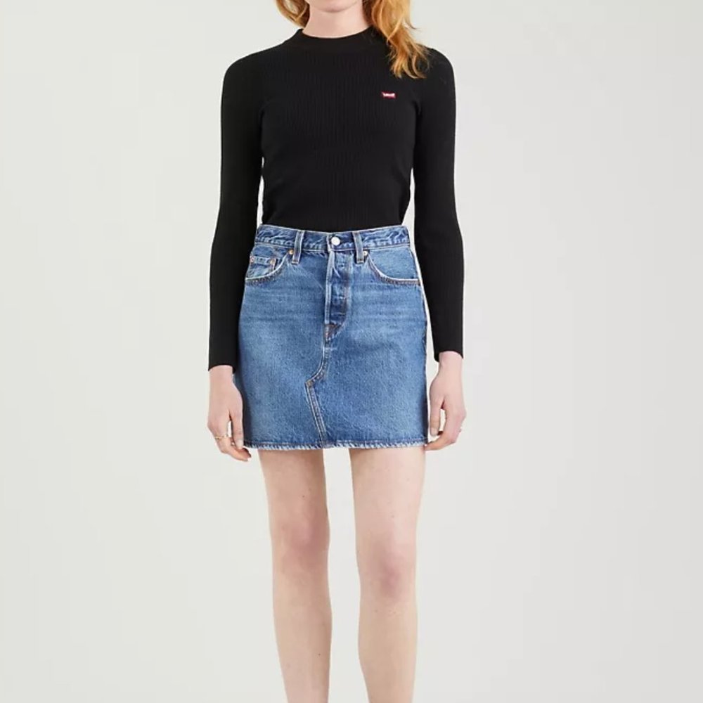 NWOT Levi's High Rise Deconstructed Iconic Skirt